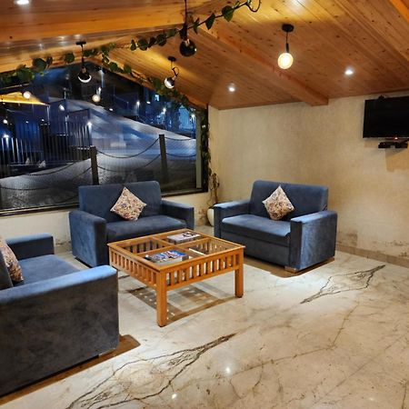 Golden Fern Resort Simlá Kültér fotó