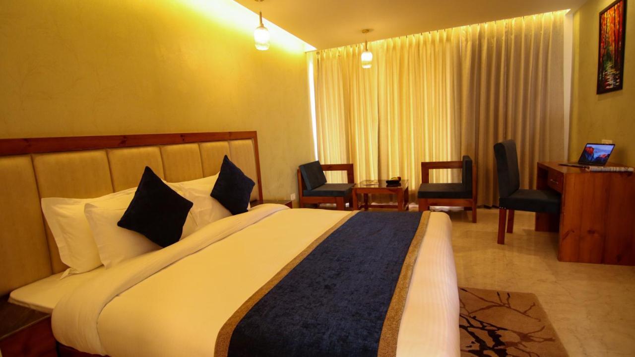 Golden Fern Resort Simlá Kültér fotó
